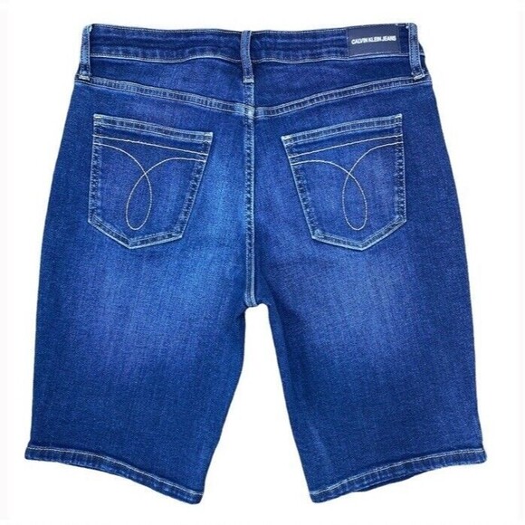 Calvin Klein Womens Bermuda Dark Wash Blue Stretch Denim City Short Size 8 EUC - Picture 2 of 11